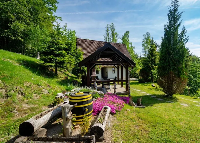 بيت للعطل House Briski *